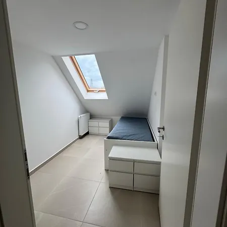 Apartmaji Vanja - 4 Sobno * Gradac