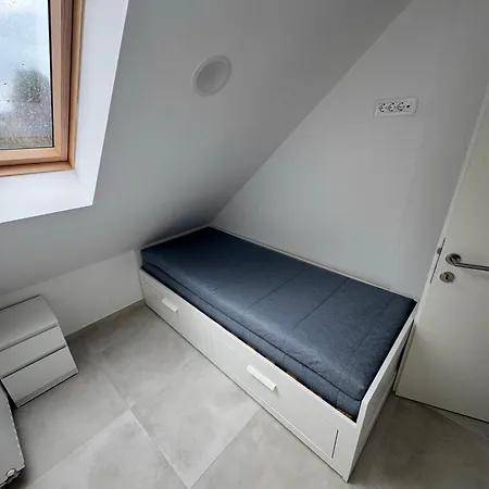 Apartmaji Vanja - 4 Sobno * Gradac